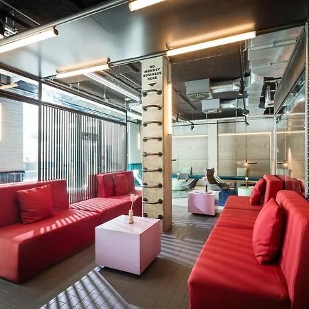 Hotel The Social Hub Alexanderplatz 4*