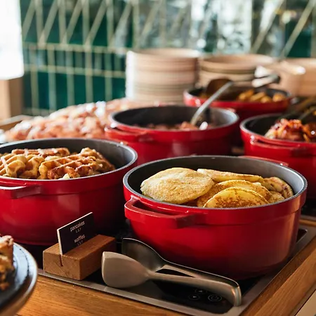 The Social Hub Alexanderplatz Szálloda