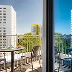 The Social Hub Alexanderplatz 4* ברלין