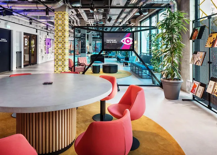 The Social Hub Alexanderplatz Hotel