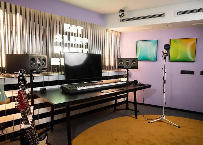 מלון The Social Hub Alexanderplatz ברלין