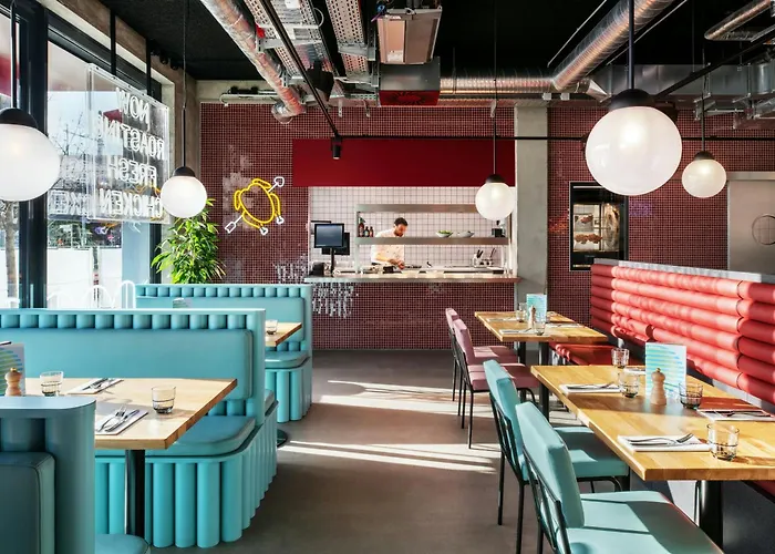 The Social Hub Alexanderplatz Hotel 4*