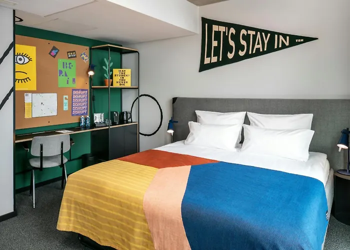 Ξενοδοχείο The Social Hub Alexanderplatz 4*