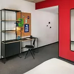 Hotel The Social Hub Alexanderplatz 4*