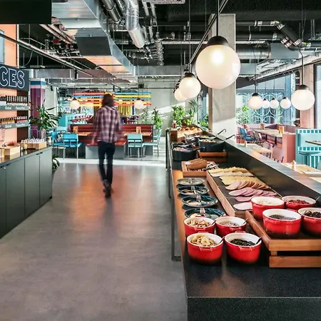 The Social Hub Alexanderplatz Hotel 4*